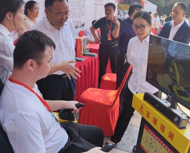 2023南昌退役军人秋季招聘会–智能工程机器人助力退役军人就业